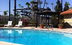 Best Inn & Suites
